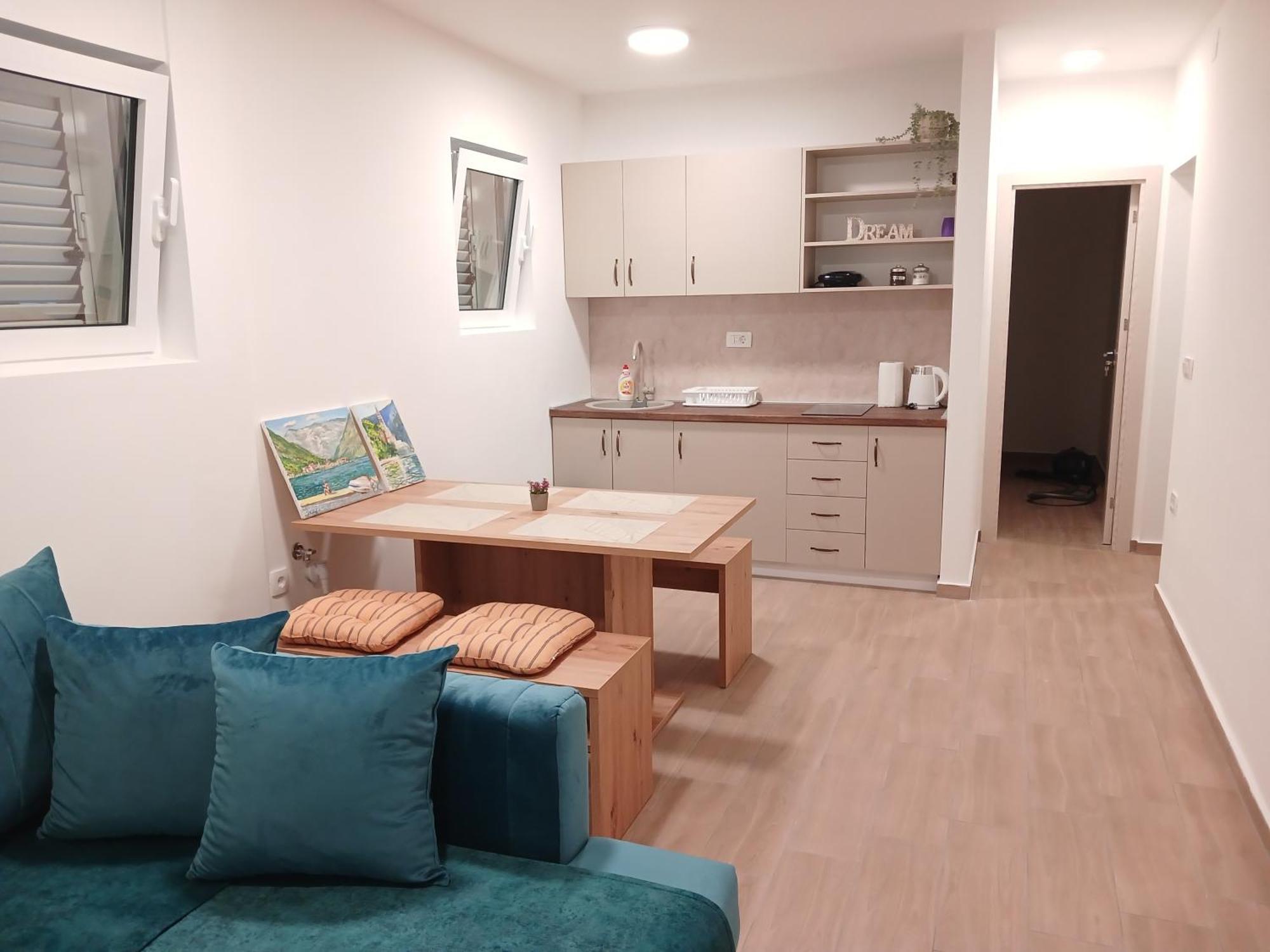Apartments Tiha Noc Kotor Dış mekan fotoğraf