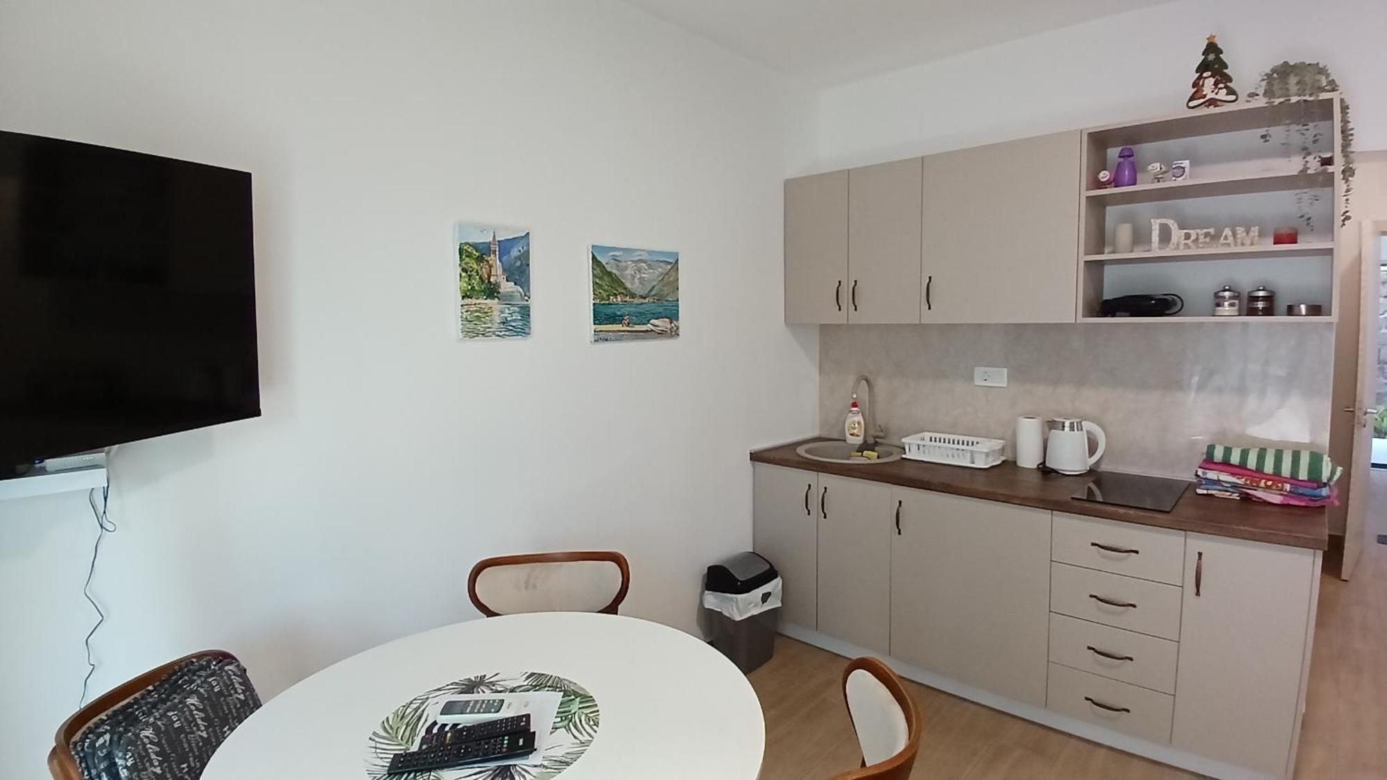 Apartments Tiha Noc Kotor Dış mekan fotoğraf
