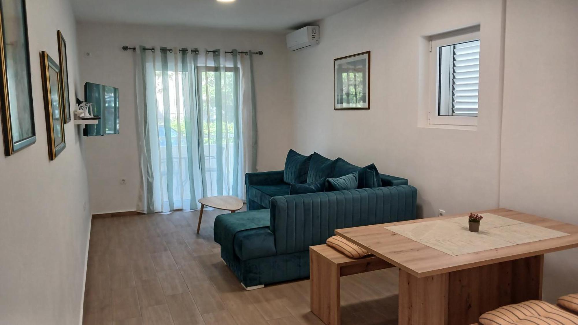 Apartments Tiha Noc Kotor Dış mekan fotoğraf