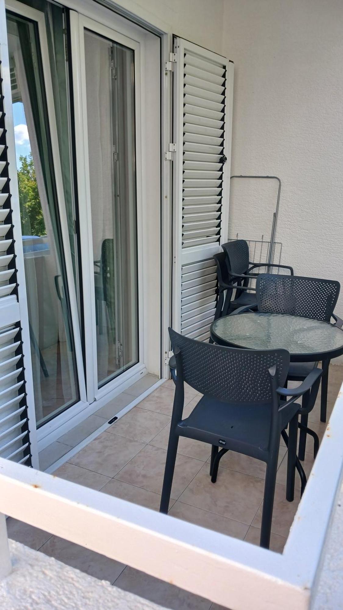 Apartments Tiha Noc Kotor Dış mekan fotoğraf